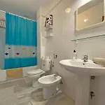 Casa de Férias Huerta Enmedio 15 Terraced House In Tranquil Location In Conil Center Sleeps 4 Conil De La Frontera