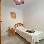 Huerta Enmedio 15 Terraced House In Tranquil Location In Conil Center Sleeps 4 Casa de Férias *
